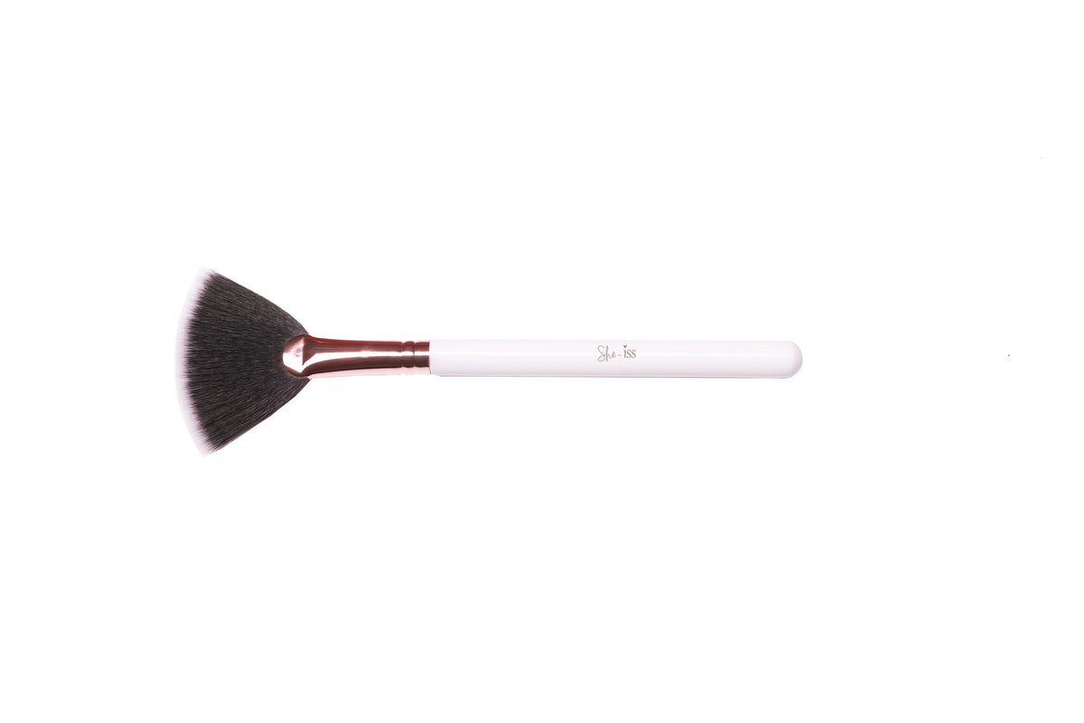 SHE-ISS Fan Brush ||pv=*||